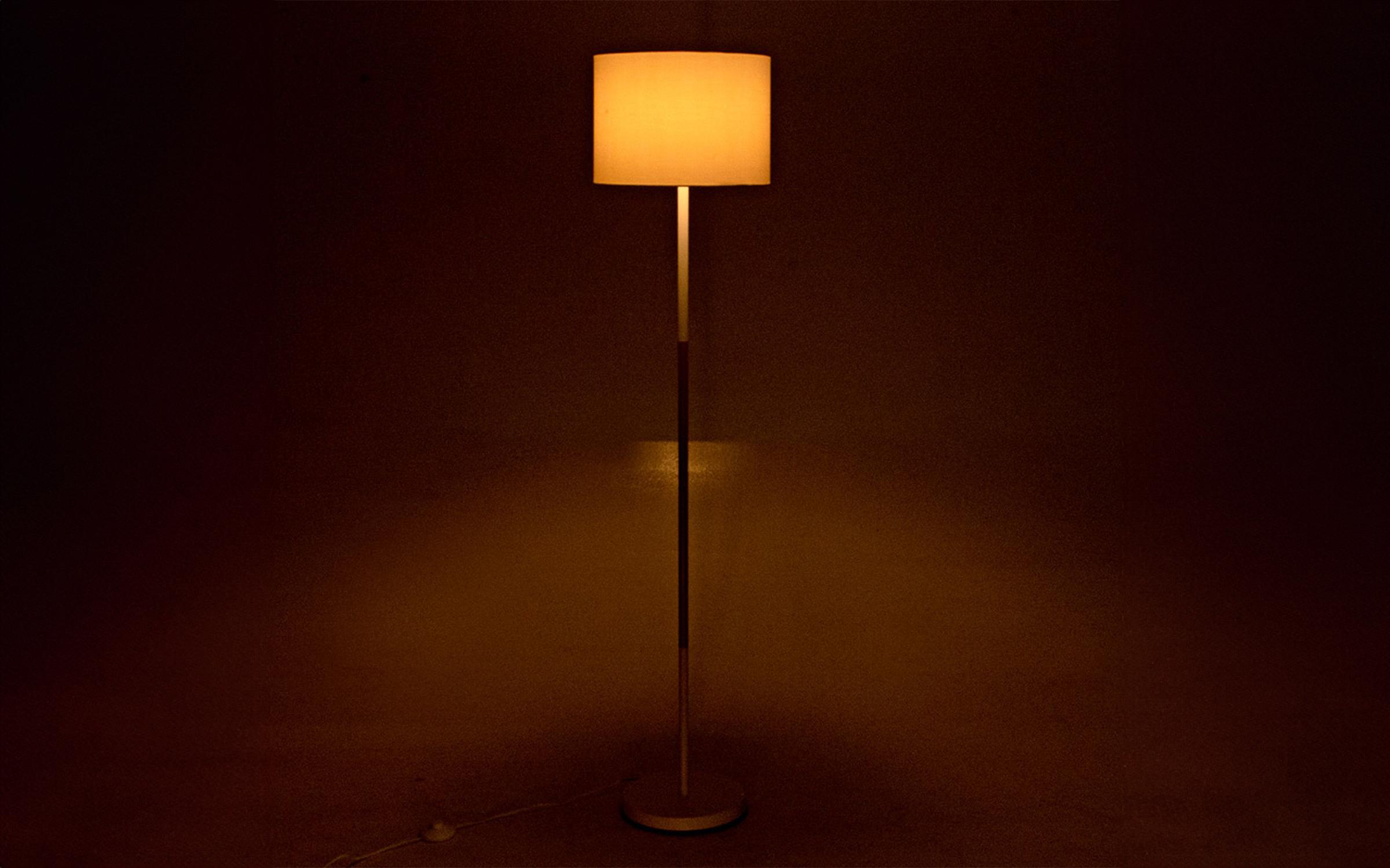 Floor lamp,   4