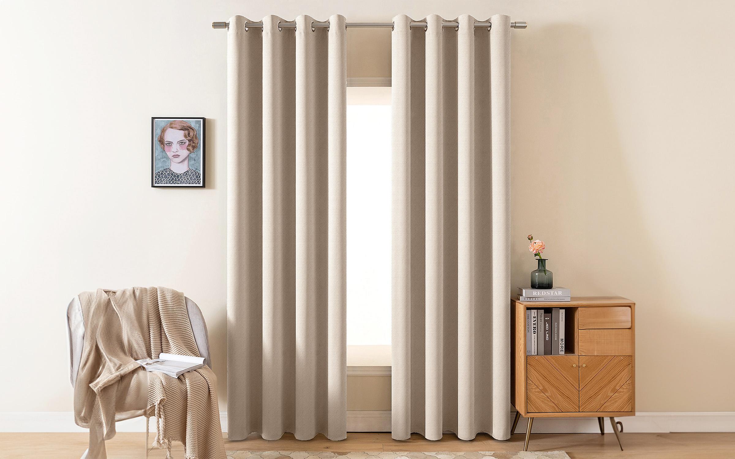 Set of 2 drapes, cream  1