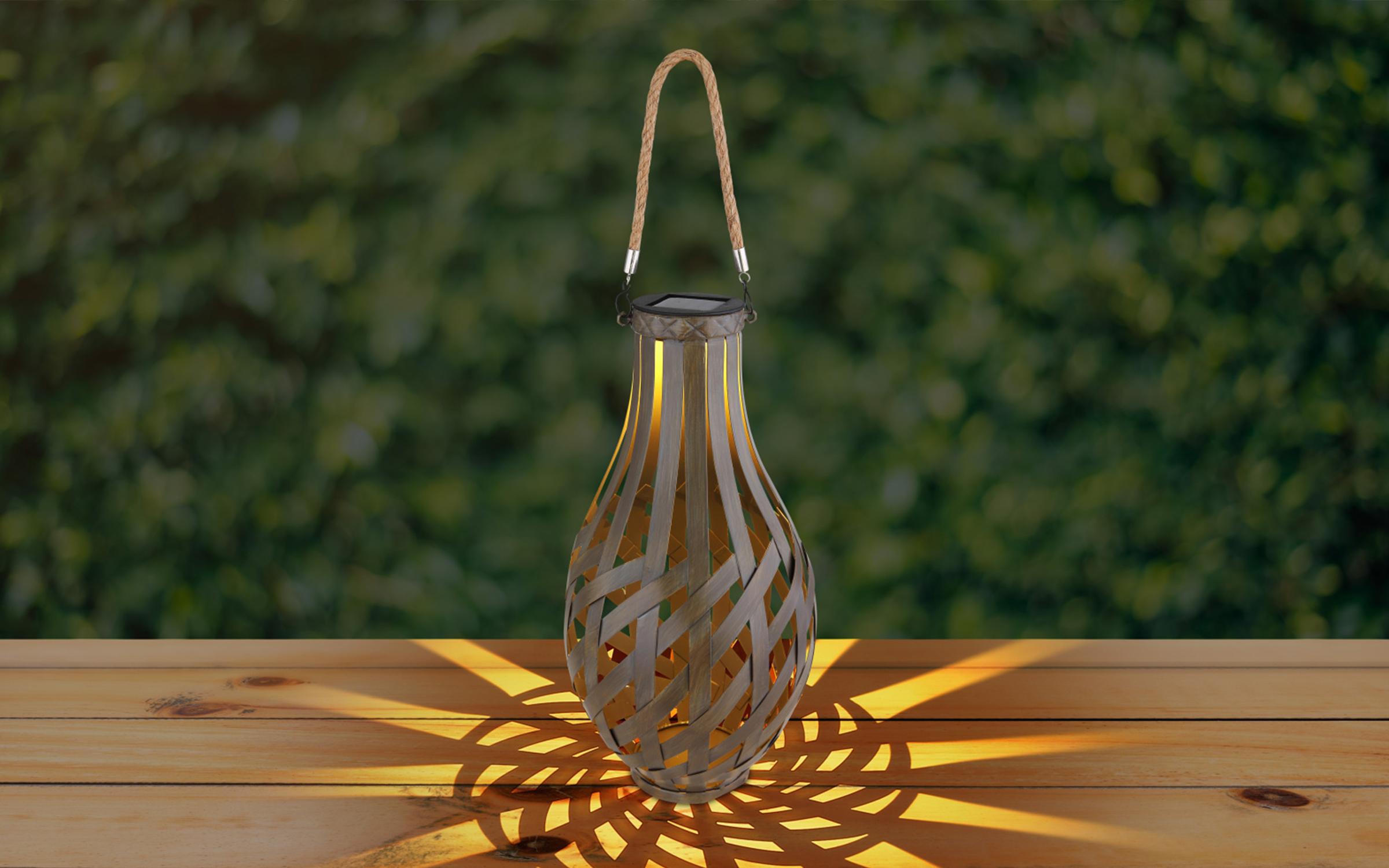 Garden lamp,   3