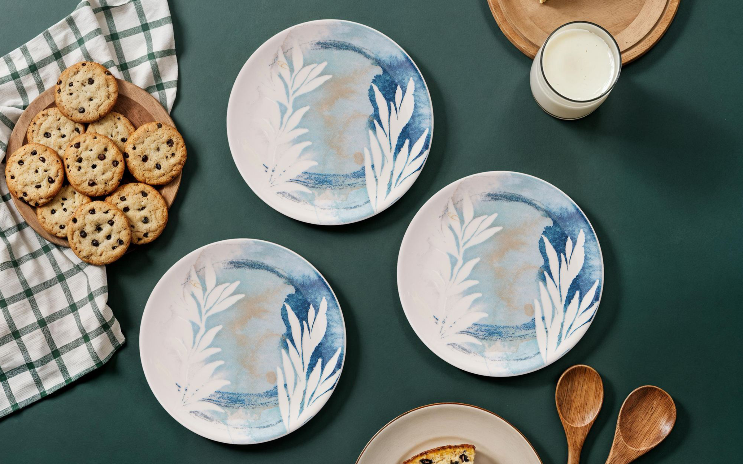 Dinner set 6 parts Blue Leaf, multicolored  1