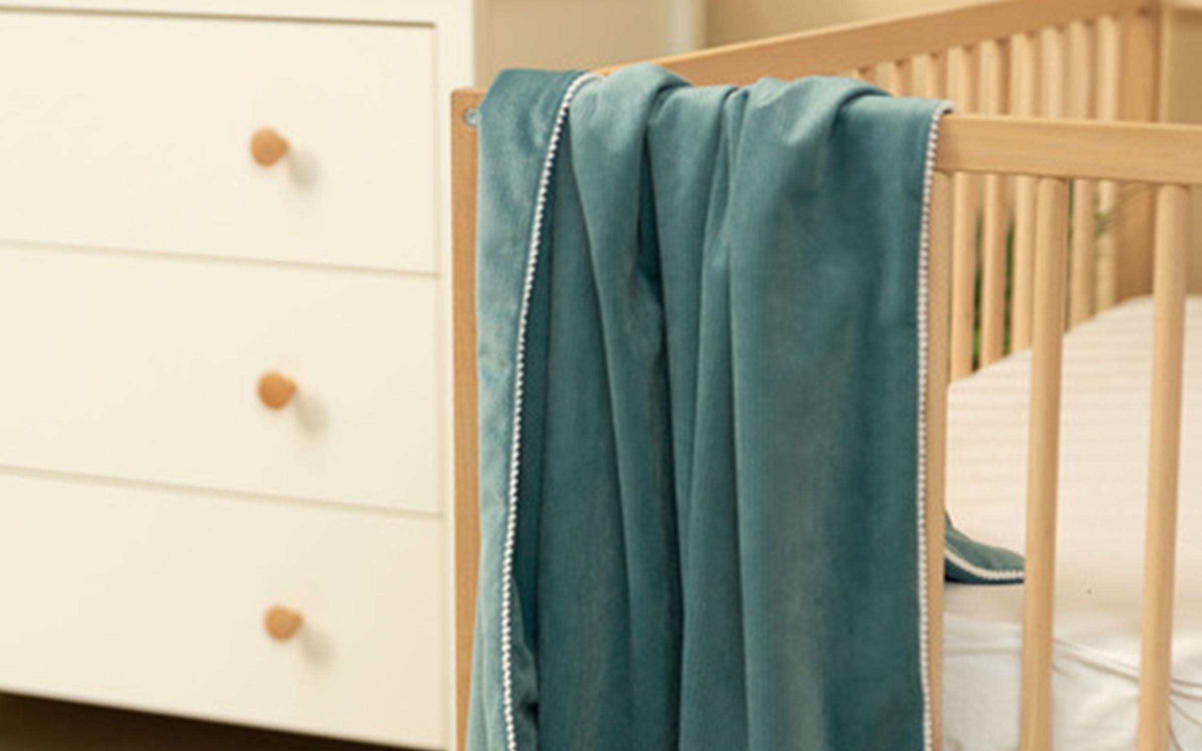 05495 Blanket,   5