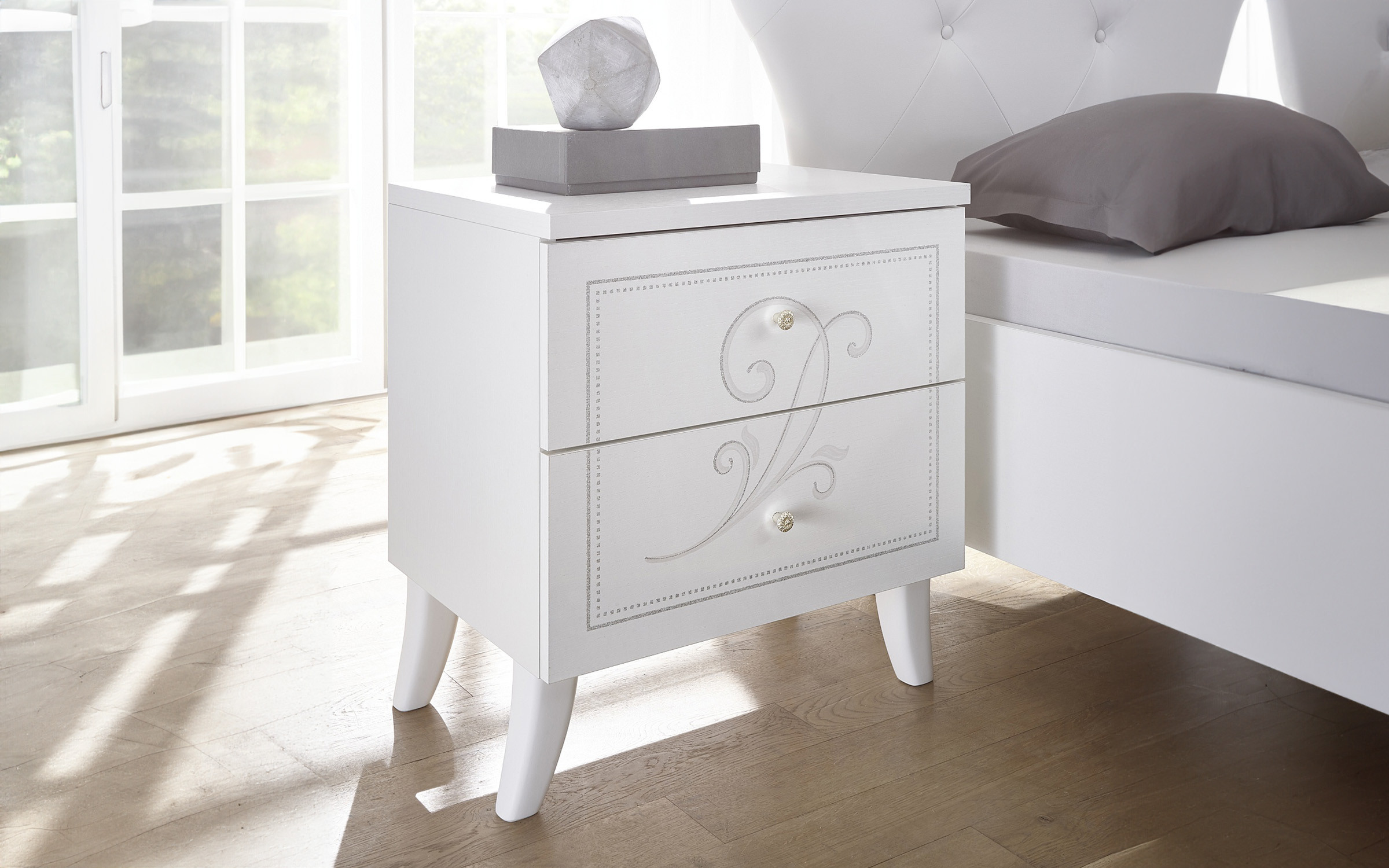 Set of 2 nightstands Avira thumb