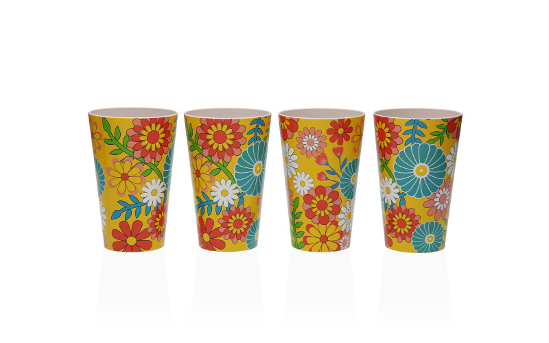 Set of 4 mugs, capacity: 435 ml  1