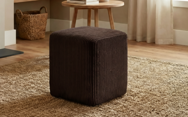 Ottoman Dolly, dark brown  1